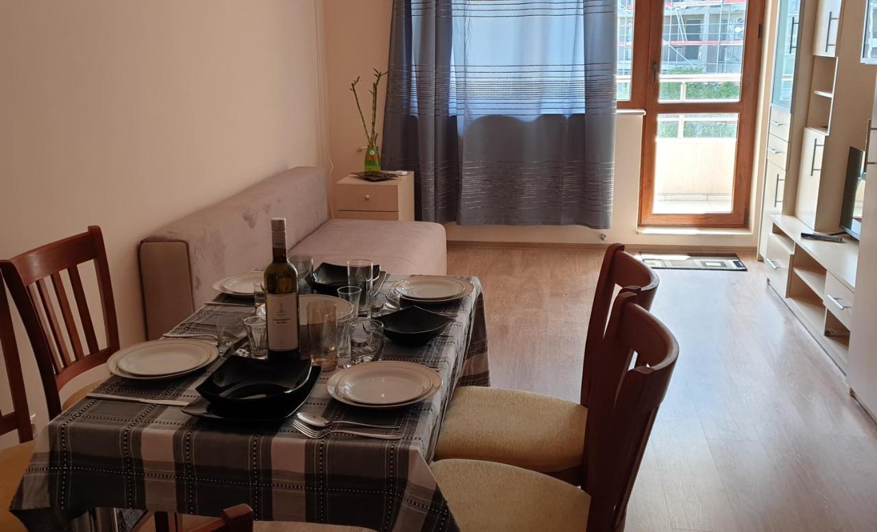 Family Holiday Apartments Breez 1 Varna Dış mekan fotoğraf